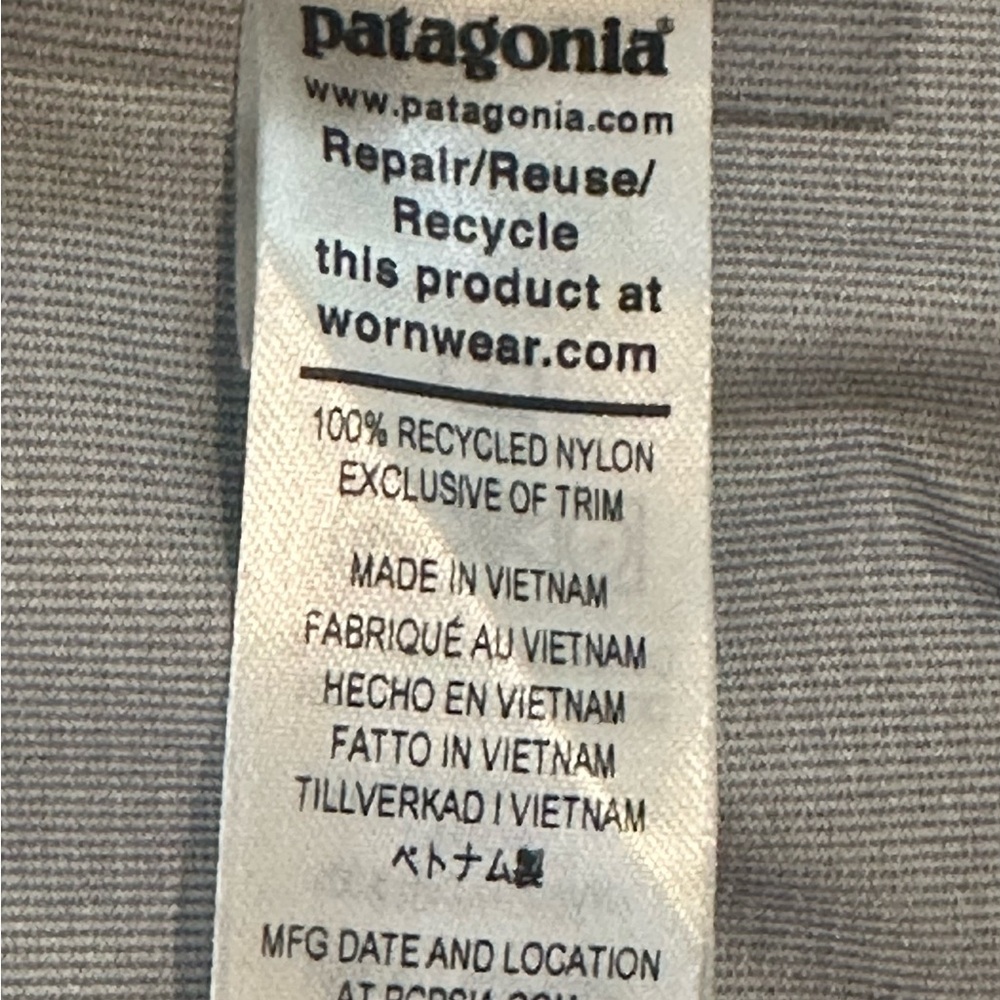 Patagonia Women’s Torrentshell H2NO jacket Black Large - Picture 12 of 14